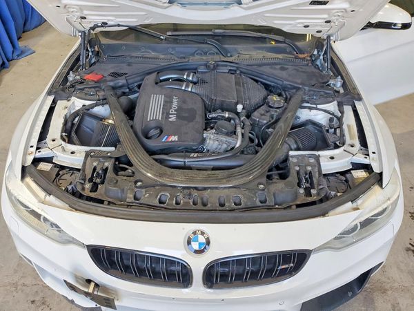 2016 BMW M3 — Engine bay