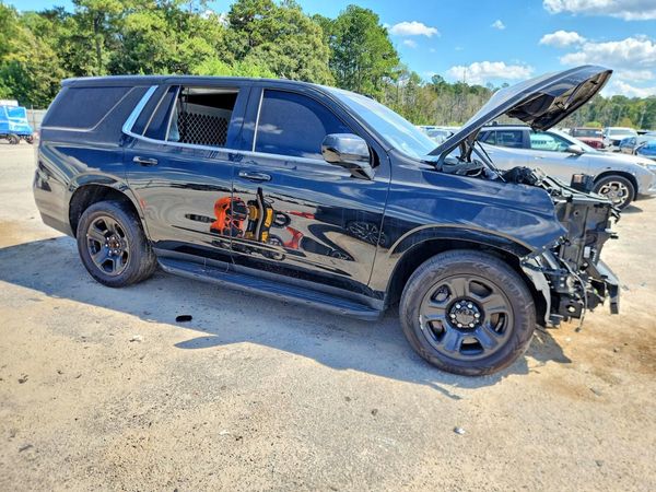 2022 CHEVROLET TAHOE FL — Passenger 3/4