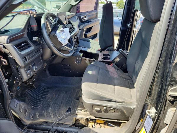 2022 CHEVROLET TAHOE FL — DENT