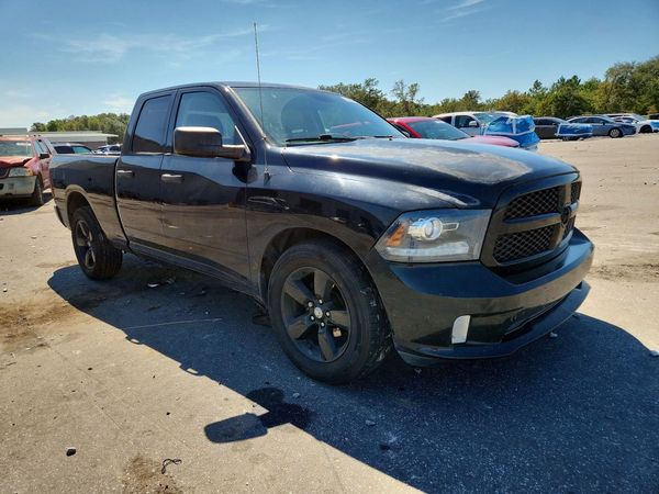 2014 RAM 1500 ST — Passenger 3/4