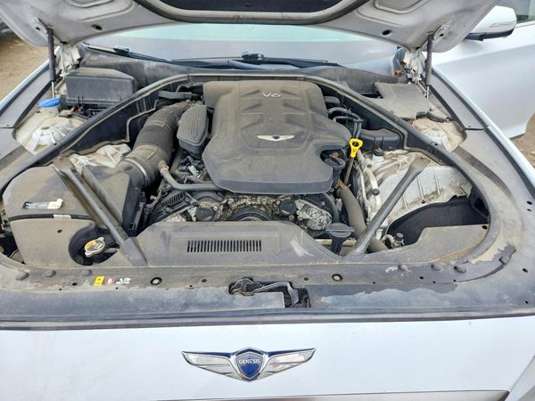2018 GENESIS G80 — Engine bay