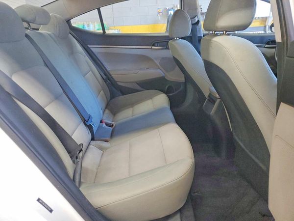 2017 HYUNDAI ELANTRA SE Base — PSRS