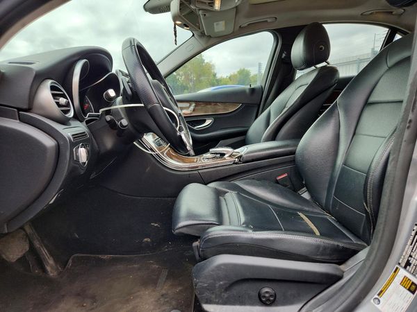 2015 MERCEDES-BENZ C 4-MATIC — DENT
