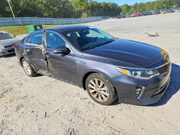 2018 KIA OPTIMA LX — Passenger 3/4