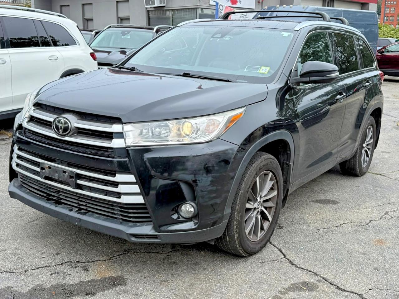 2018 TOYOTA HIGHLANDER SE/XLE