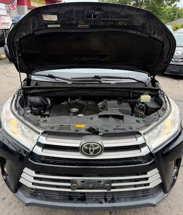 2018 TOYOTA HIGHLANDER SE/XLE
