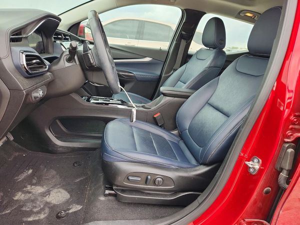 2023 CHEVROLET BOLT Premier — DENT