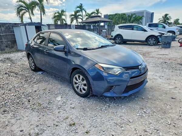 2015 TOYOTA COROLLA L/LE — Passenger 3/4