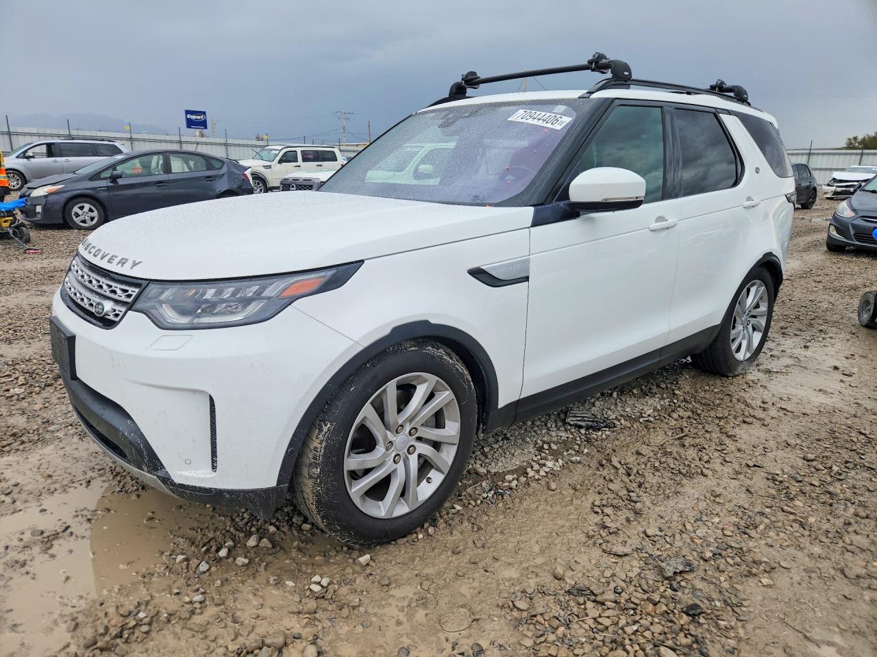 2018 LAND ROVER DISCOVERY HSE — Front 3/4