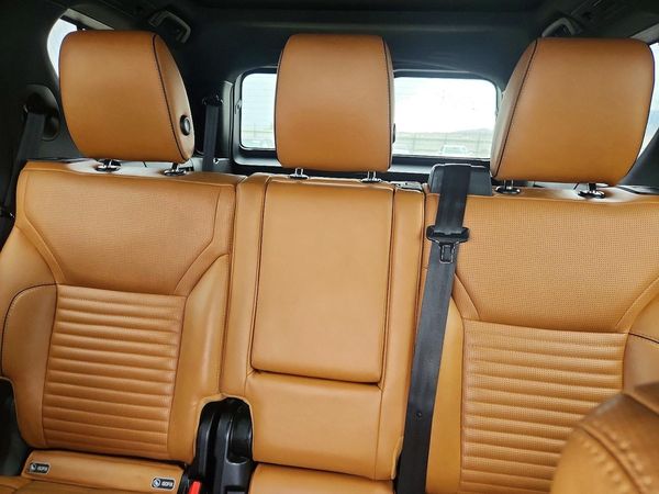 2018 LAND ROVER DISCOVERY HSE — SUVN