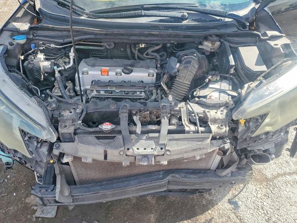 2014 HONDA CRV EX-L — Engine bay