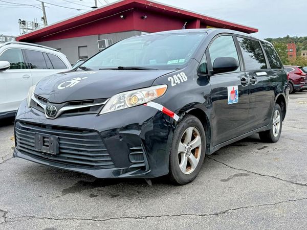 2020 TOYOTA SIENNA