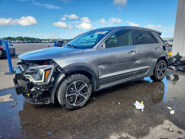 2026 KIA NIRO LX — Front 3/4