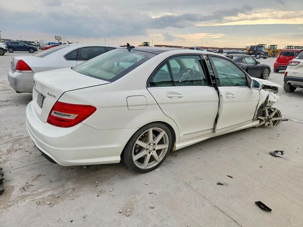 2014 MERCEDES-BENZ C-CLASS C300 4 MATIC — PSRA