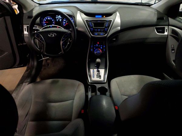 2013 HYUNDAI ELANTRA — CKPT