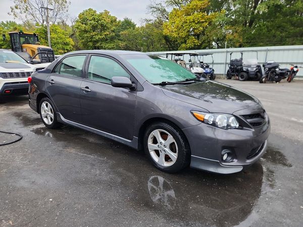 2012 TOYOTA COROLLA — Passenger 3/4