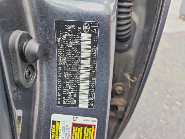 2012 TOYOTA COROLLA — VINS