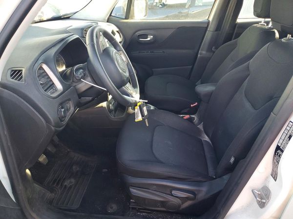 2015 JEEP RENEGADE Sport — DENT