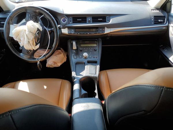 2017 LEXUS CT