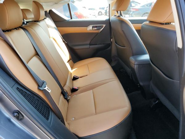 2017 LEXUS CT