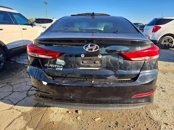 2017 HYUNDAI ELANTRA SE Base — DIRR