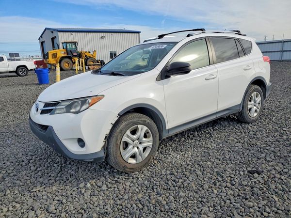 2014 TOYOTA RAV4 Standard — Front 3/4