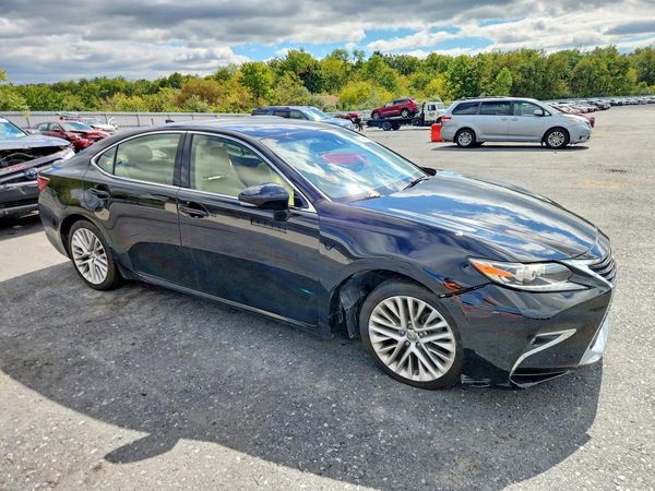 2016 LEXUS ES350 350 — Passenger 3/4