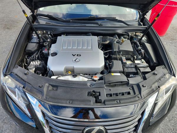 2016 LEXUS ES350 350 — Engine bay