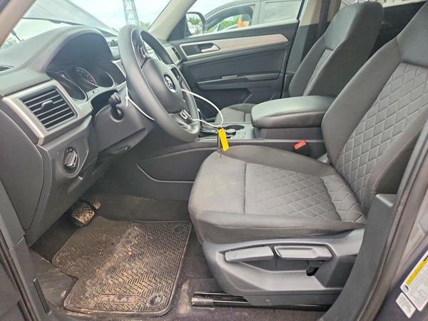 2018 VOLKSWAGEN ATLAS 4Motion S — DENT