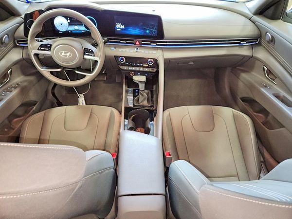 2025 HYUNDAI ELANTRA SEL Convenience — CKPT