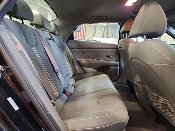 2025 HYUNDAI ELANTRA SEL Convenience — PSRS