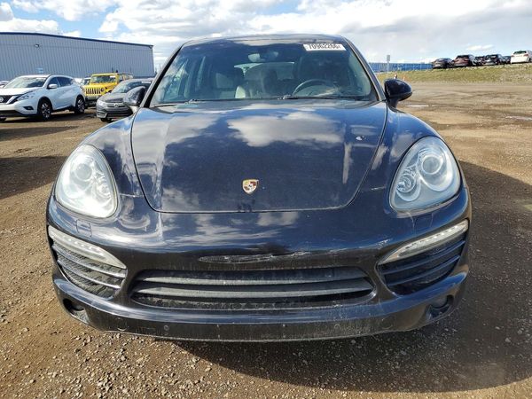 2013 PORSCHE CAYENNE — DIRF