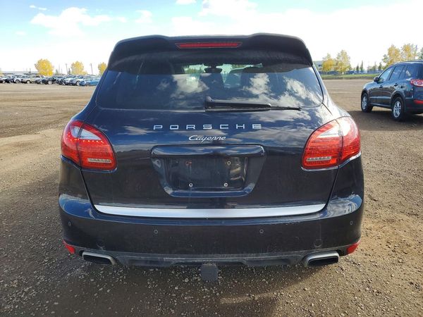 2013 PORSCHE CAYENNE — DIRR