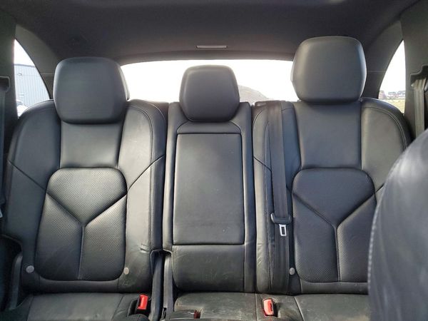 2013 PORSCHE CAYENNE — SUVN