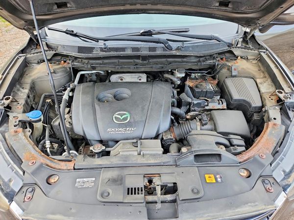 2016 MAZDA CX-5 Sport/GX — Engine bay
