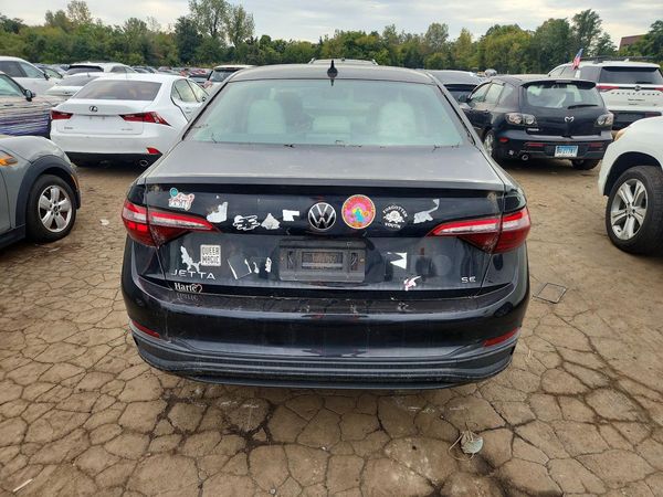 2022 VOLKSWAGEN JETTA SE w/ Sunroof — DIRR