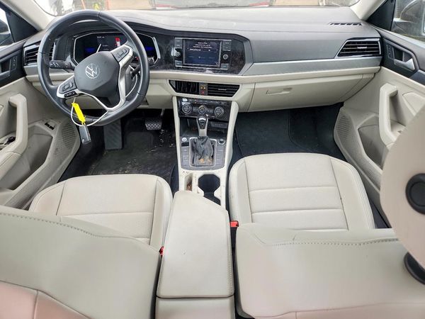 2022 VOLKSWAGEN JETTA SE w/ Sunroof — CKPT