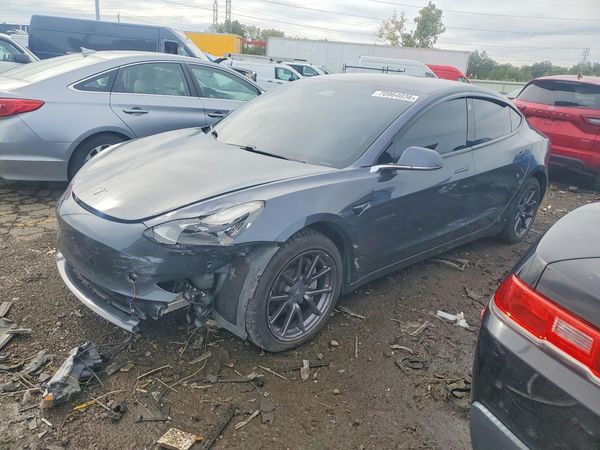 2019 TESLA MODEL 3 — Front 3/4