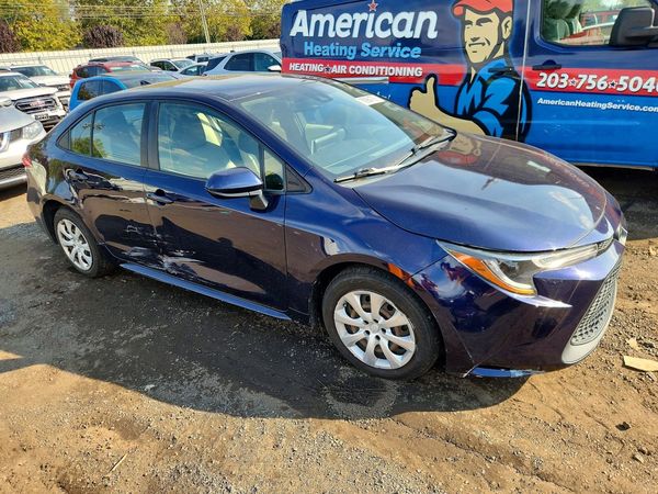 2020 TOYOTA COROLLA LE — Passenger 3/4