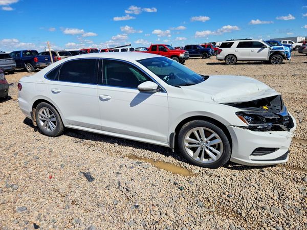 2020 VOLKSWAGEN PASSAT SE — Passenger 3/4