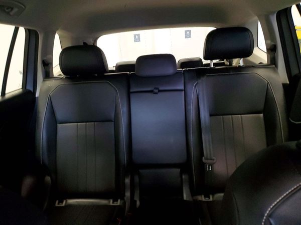 2022 VOLKSWAGEN TIGUAN 4Motion SE — SUVN