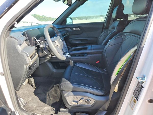 2027 KIA TELLURIDE — DENT