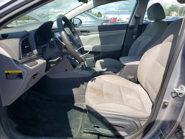 2017 HYUNDAI ELANTRA — DENT
