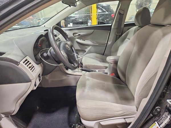 2013 TOYOTA COROLLA — DENT
