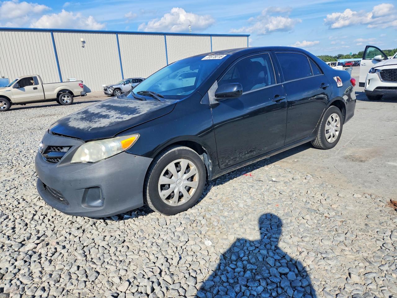 2013 TOYOTA COROLLA — Front 3/4