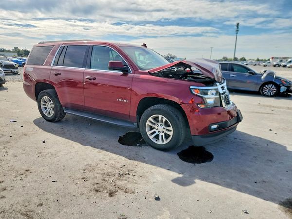 2017 CHEVROLET TAHOE LT — Passenger 3/4