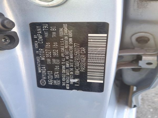 2013 HYUNDAI ACCENT GLS, GS — VINS