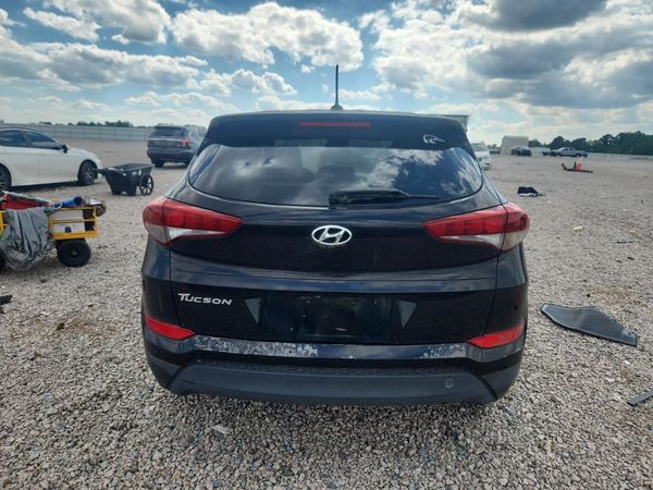 2017 HYUNDAI TUCSON SE (no options) — DIRR