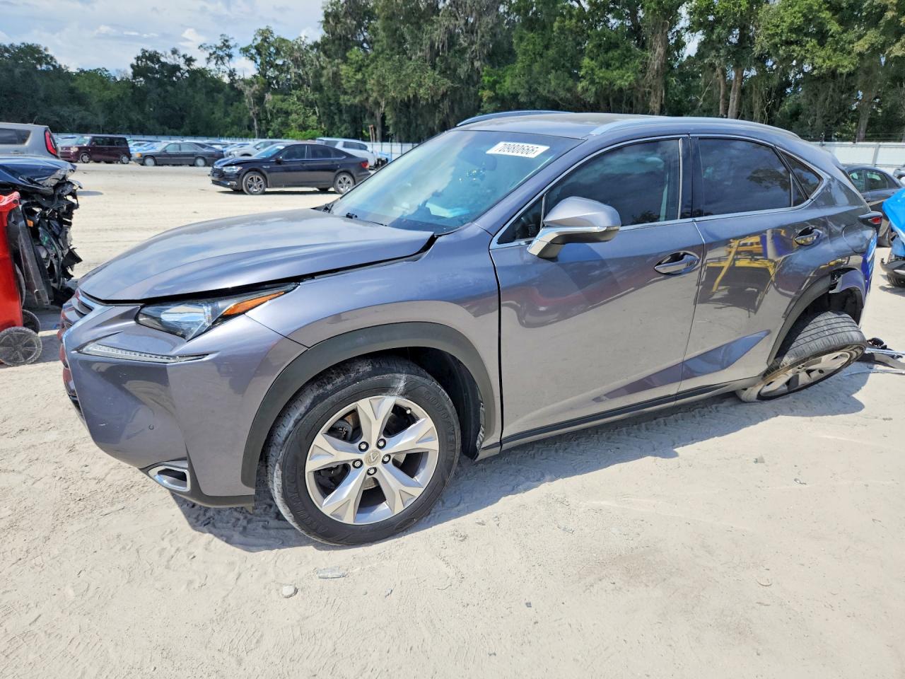 2017 LEXUS NX 200t Luxury — Front 3/4