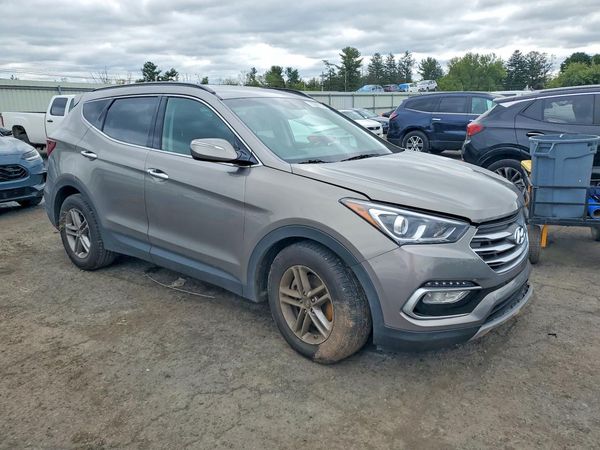 2018 HYUNDAI SANTA FE — Passenger 3/4